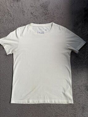 Maison Margiela Maison Margiela White Tee Size XS | Grailed